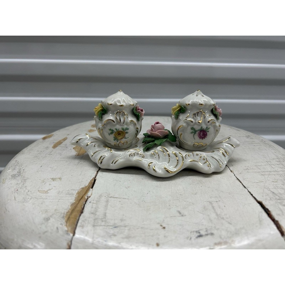 Vintage Dresden Salt and Pepper Set - Picture 3 of 9